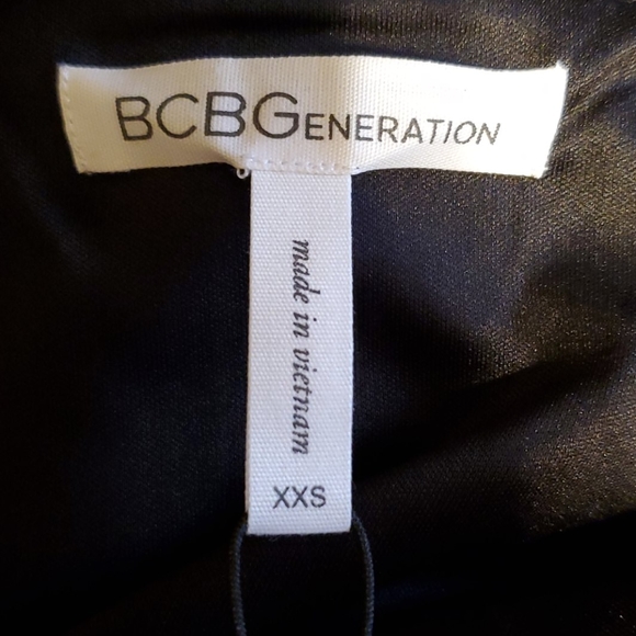 NWT BCBGENERATION Dress - Picture 5 of 7